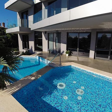 אופטיה Apartments Marjanovic מראה חיצוני תמונה