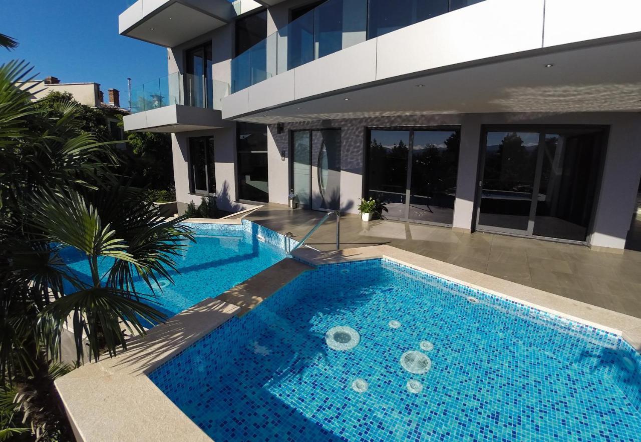 אופטיה Apartments Marjanovic מראה חיצוני תמונה